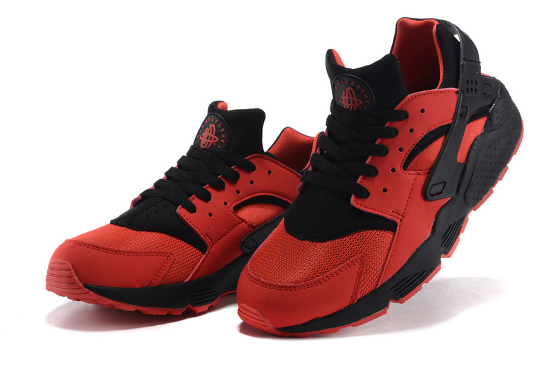 nike huarache rouge et noir
