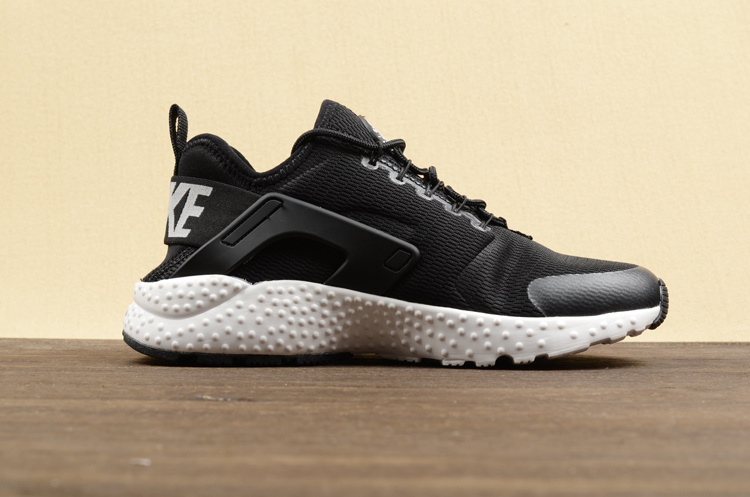 nike huarache femme noir et blanc