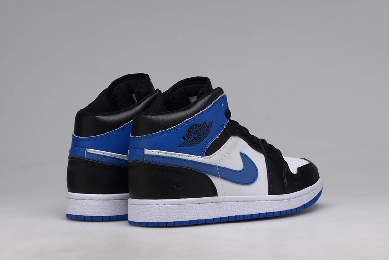 Nike Jordan 1 Retro Noir Et Bleu High Magasin Jordan Retro 1 Air ... Nike Jordan 1 Retro Noir Et Bleu High Magasin Jordan Retro 1 Air ...
