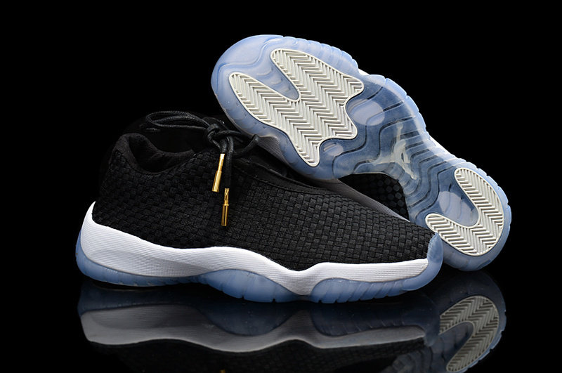 jordan future noir et doré