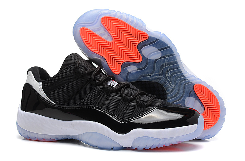 jordan retro 11 noir et blanche