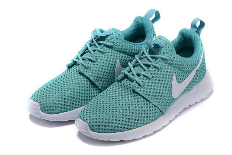 roshe run grise et verte