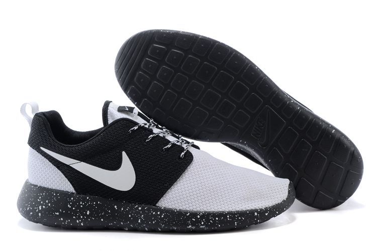 nike roshe run pas cher noir et blanc